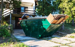 What Are the Most Effective Flipping and Resale Strategies for Maximizing Profit in Iowa's Housing Market?